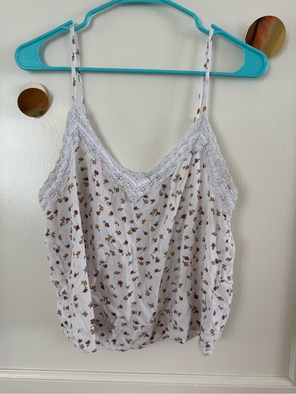 Hollister white floral tank top - size large